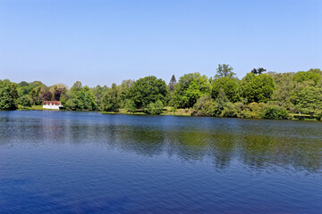 Obraz premium The Fishing Temple - Virginia Water Lake - Surrey England UK