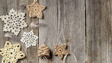 Crochet Christmas decor made of natural materials