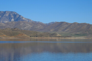 The beautiful scenery of Lake Isabella, in the southern Sierra Nevada Mountains, Kern County, California.