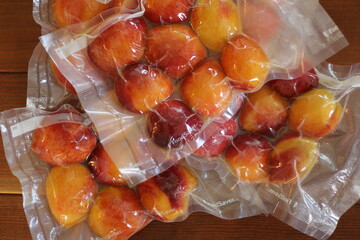 preserving peaches for freezing