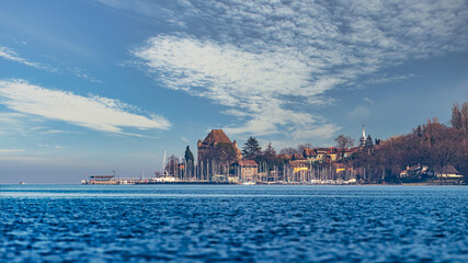 Naklejka premium le chateau d'Yvoire depuis le lac