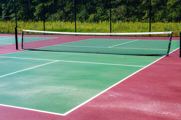 A Pickleball court at a public park in Conroe, TX