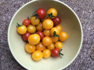 Bowl of cherry tomatoes