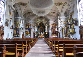 Innenansicht der kath. Kirche St. Margarethen in Waldkirch / Landkreis Emmendingen