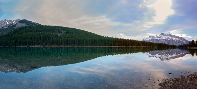Panorama Mountain and lake reflection
