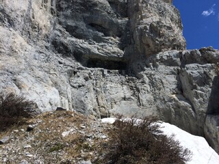 Mount Rundle spine spectacular unspoiled scenery 