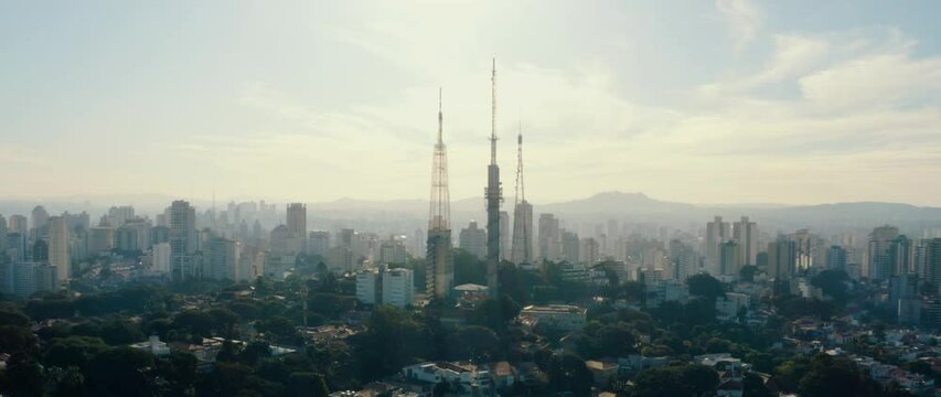 City skyline at Sumar&eacute;, S&atilde;o Paulo, Brasil - 4K anamorphic