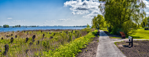 River landscape near the Amer / Hollands Diep