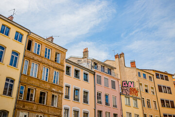 Fototapeta na wymiar Dans les rues de la Croix Rousse à Lyon