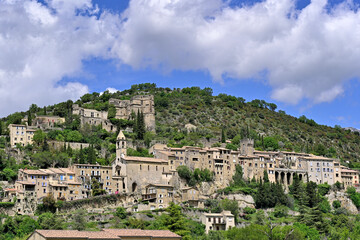 Naklejka premium Village typique de la Provence