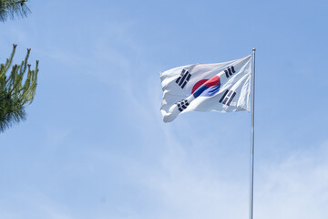 flag, sky, blue, national, red, usa, flags, white, america, pole, wind, symbol, stars, clouds, flying, union, stripes, country, canada, banner, patriotism, patriotic, british, waving, flagpole, nation