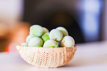 プラム　梅の実　冷凍　【 梅酒 仕込み イメージ 】
