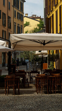 Per averla caff&egrave; nella strada via marco formentini milano