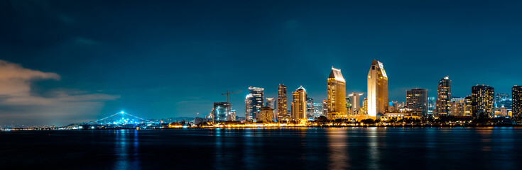 Obraz na płótnie Canvas San Diego, California - San Diego Skyline at Night , San Diego, California, USA