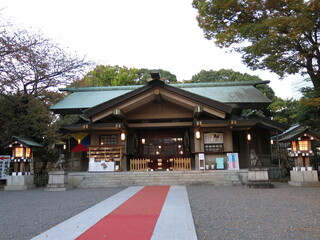 秋の原宿東郷神社