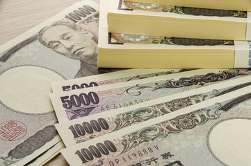 お金
