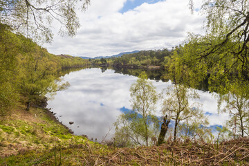 The Affric Kintail Way is a fully signposted, superb cross-country route for walkers and mountain bikers stretching almost 44 miles from Drumnadrochit on Loch Ness to Morvich in Kintail by Loch Duich.