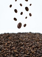 bebida caliente o fria, cafe, granisado, cafe en grano, cafe puro, chemex, v60, prensa francesa, prensa, cafe presa, postres, agua, expreso cafe filtrado, filtrado, brownie, galletas de chocolate