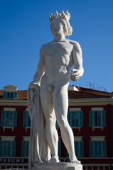 Fototapeta premium estatua de apolo niza francia 