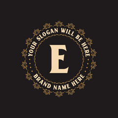 Fototapeta premium Luxury creative letter E logo for company, E letter logo free vector