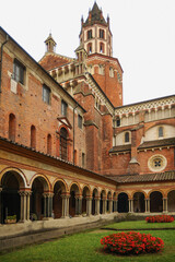 Fototapeta na wymiar The Basilica of St. Andrew is a beautiful monument of early Italian Gothic, retaining the features of the Romanesque style. 