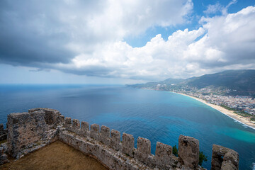 The Alanya castle has a castle wall of 6.5 km length, 140 towers, about 400 cisterns, doors with inscriptions and as an open air museum reflects Seljuk art at its best.