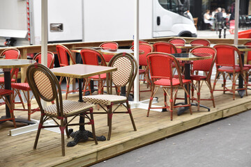 Terrasse de bar éphémère à Paris, France