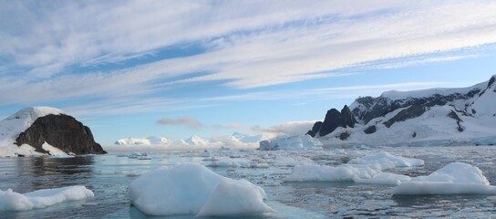 Fototapeta na wymiar Antarctica ocean