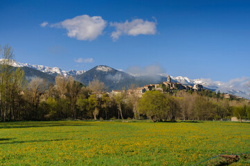 Serra del Cadí range seen from Bellver de Cerdanya in spring (Cerdanya, Catalonia, Spain, Pyrenees)