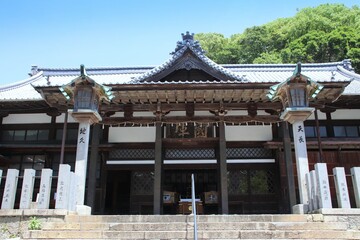 Fototapeta premium 北九州市門司区の甲宗八幡宮