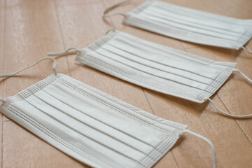 マスクを並べた様子