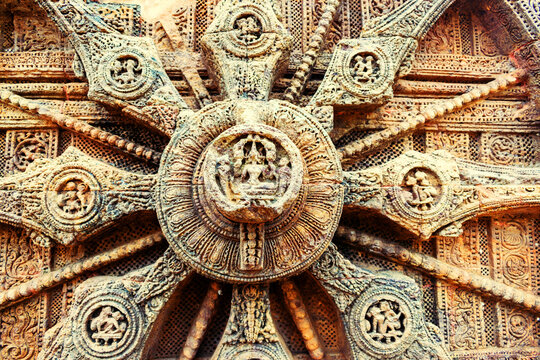Stone chariot wheel at the Konark Sun Temple, Odisha, India