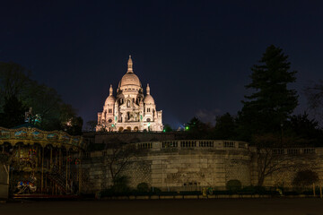 Fototapeta premium A long exposure image of Sacre Coeur cathedral in Paris at night