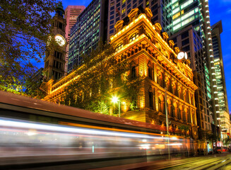 Fototapeta na wymiar Sydney GPO tram blur to south