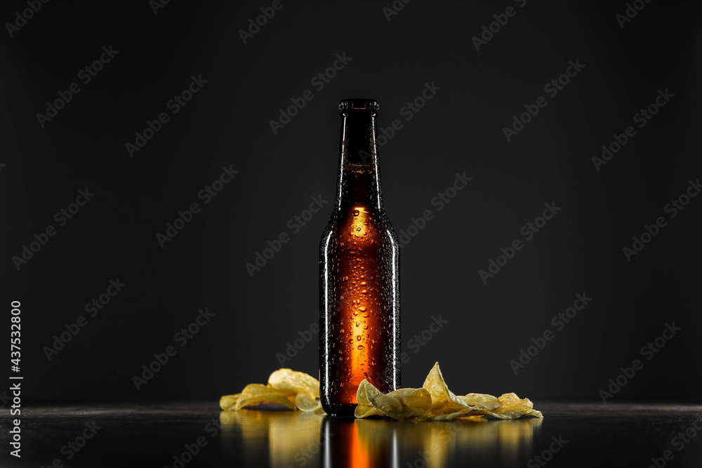 Wall mural Beer Bottle