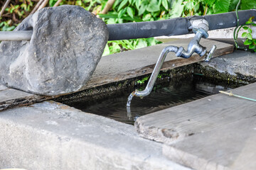 井戸水の共同水場