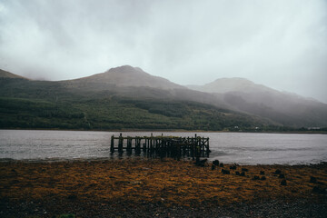 Alter Steg in den schottischen Highlands