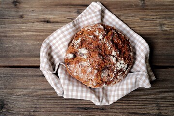 Rundes Roggenbrot