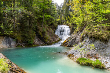 Wasserfall Obernachkanal bei Wallgau in Oberbayern