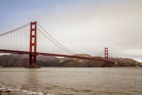 Wide angle image of the Golden Gate Bridge in San Francisco