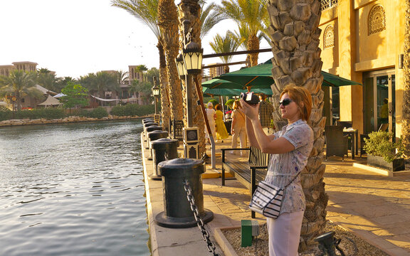 person walking on the street United Arab Emirates,  Dubay