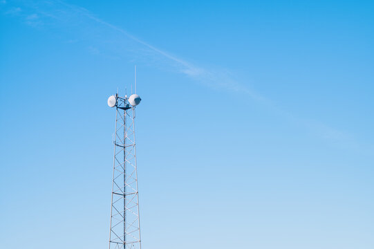 telecommunications tower