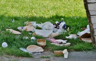 Weggeworfener Müll