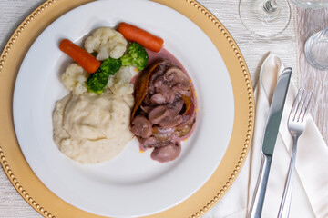 Close up to a fancy dinner plate in a event