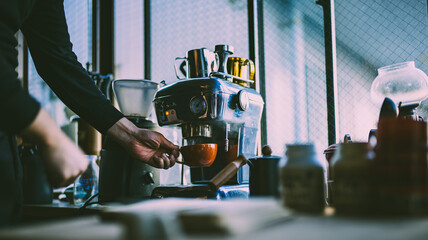 エスプレッソマシンのある風景