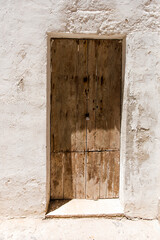 2021 05 30 Favigniana wooden door
