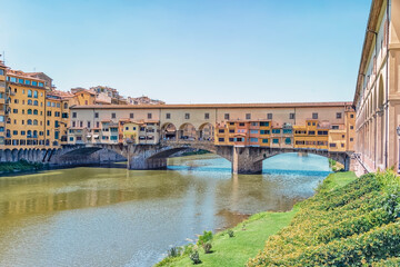 Obraz premium Ponte Vecchio bridge in Florence, Italy