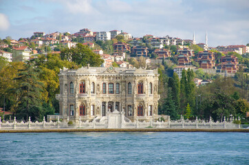 Fototapeta na wymiar Sights of Turkey on the seashore in Istanbul 