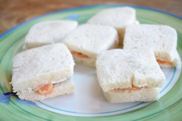 sandwich at the smoked salmon