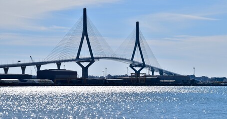 Puente de la Constitucion 1812, Cadiz, desde Playa de Valdelagrana © Enrique